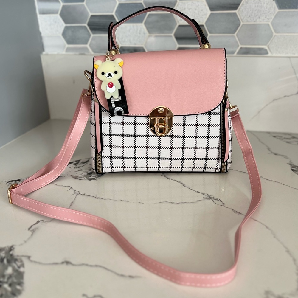 Light Pink Purses 🎀💗
